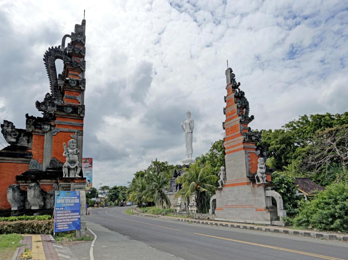 Oyo 3096 Hotel Dewi Warsiki Gilimanuk Ngoại thất bức ảnh