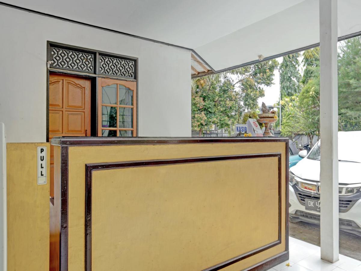 Oyo 3096 Hotel Dewi Warsiki Gilimanuk Ngoại thất bức ảnh